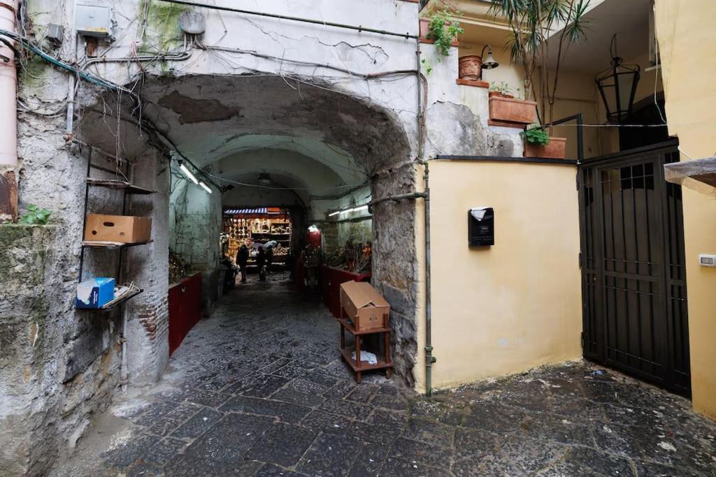 The San Gregorio Armeno Apartment By HouseinNeapol Exteriér fotografie