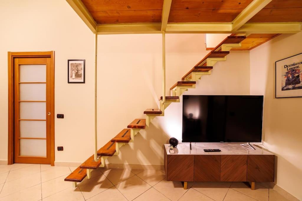 The San Gregorio Armeno Apartment By HouseinNeapol Exteriér fotografie